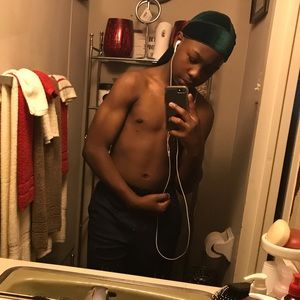 Meet your Posher, Eric